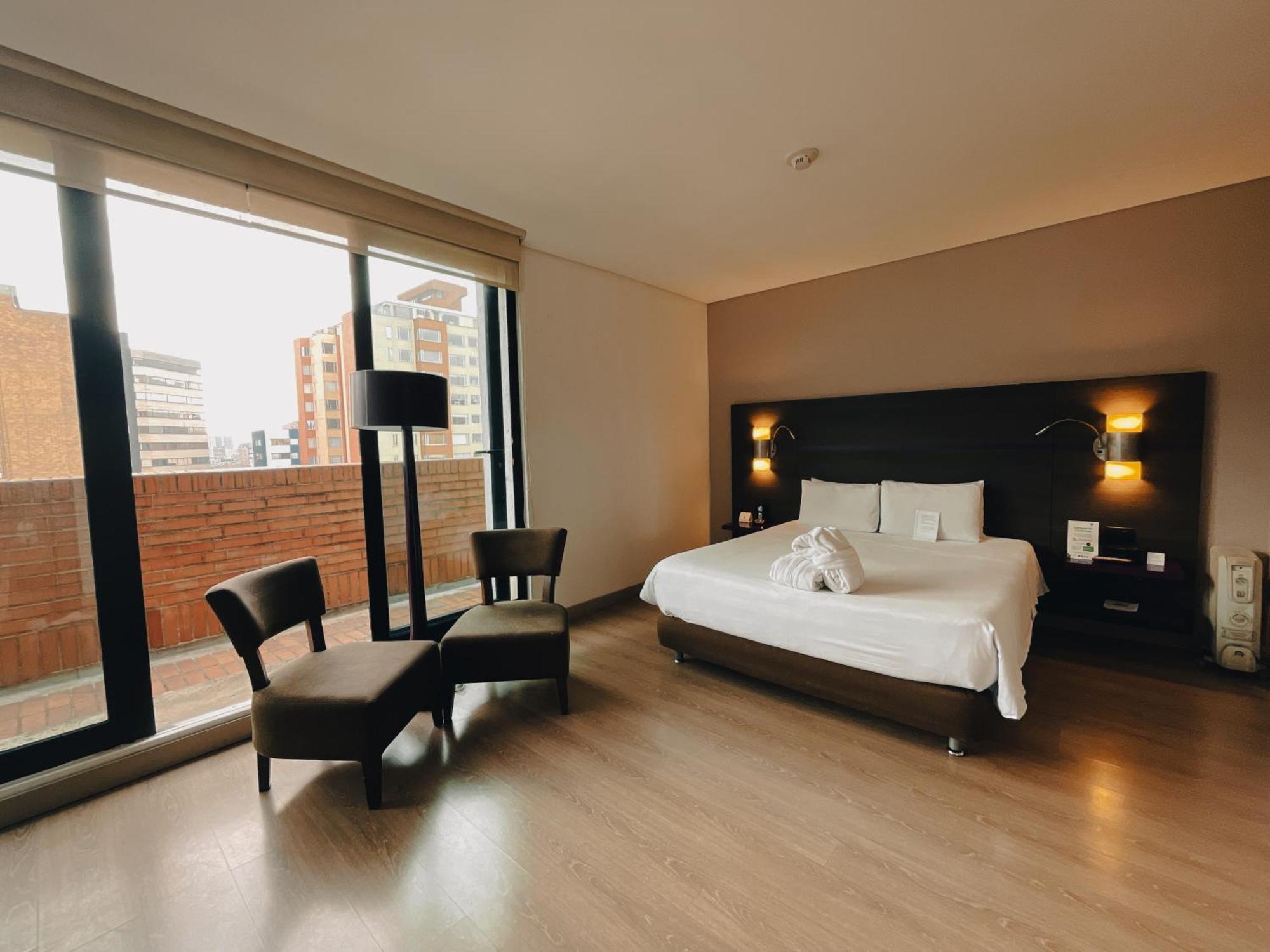 Mercure Bogota Bh Zona Financiera — Photos 1